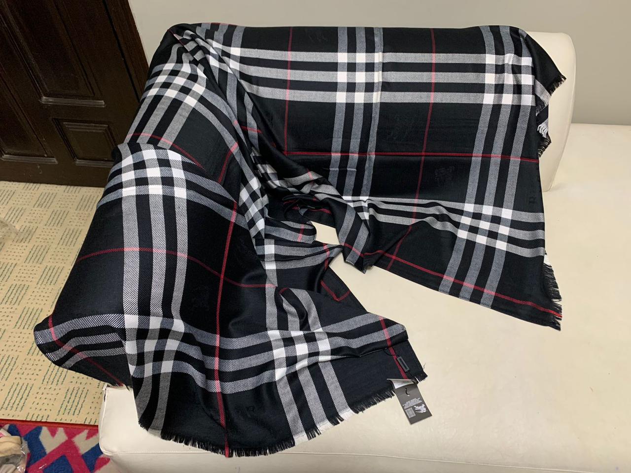 Best Price Burberry Stole