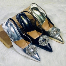Best Price MANALO DIAMANTE BROOCH HEELS