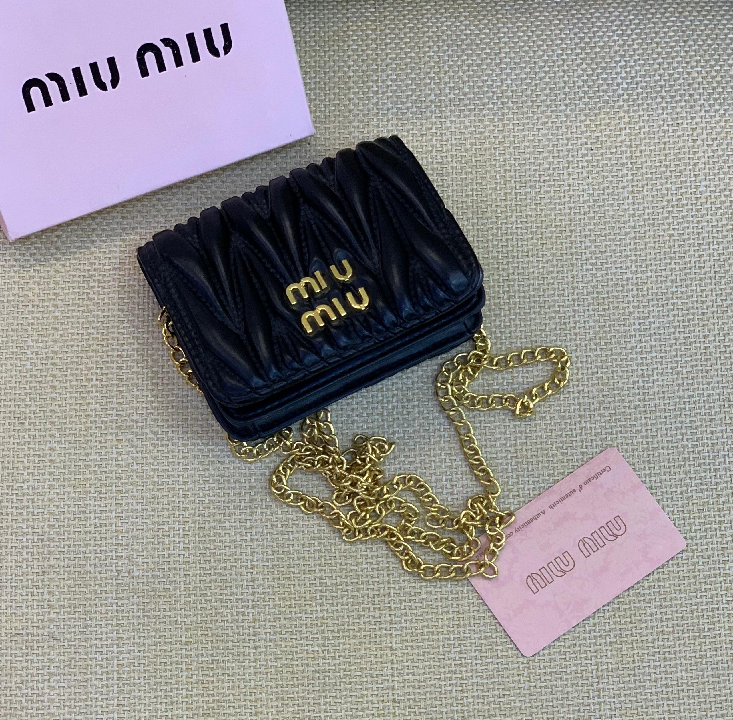 Best Price Miu Miu wallets 